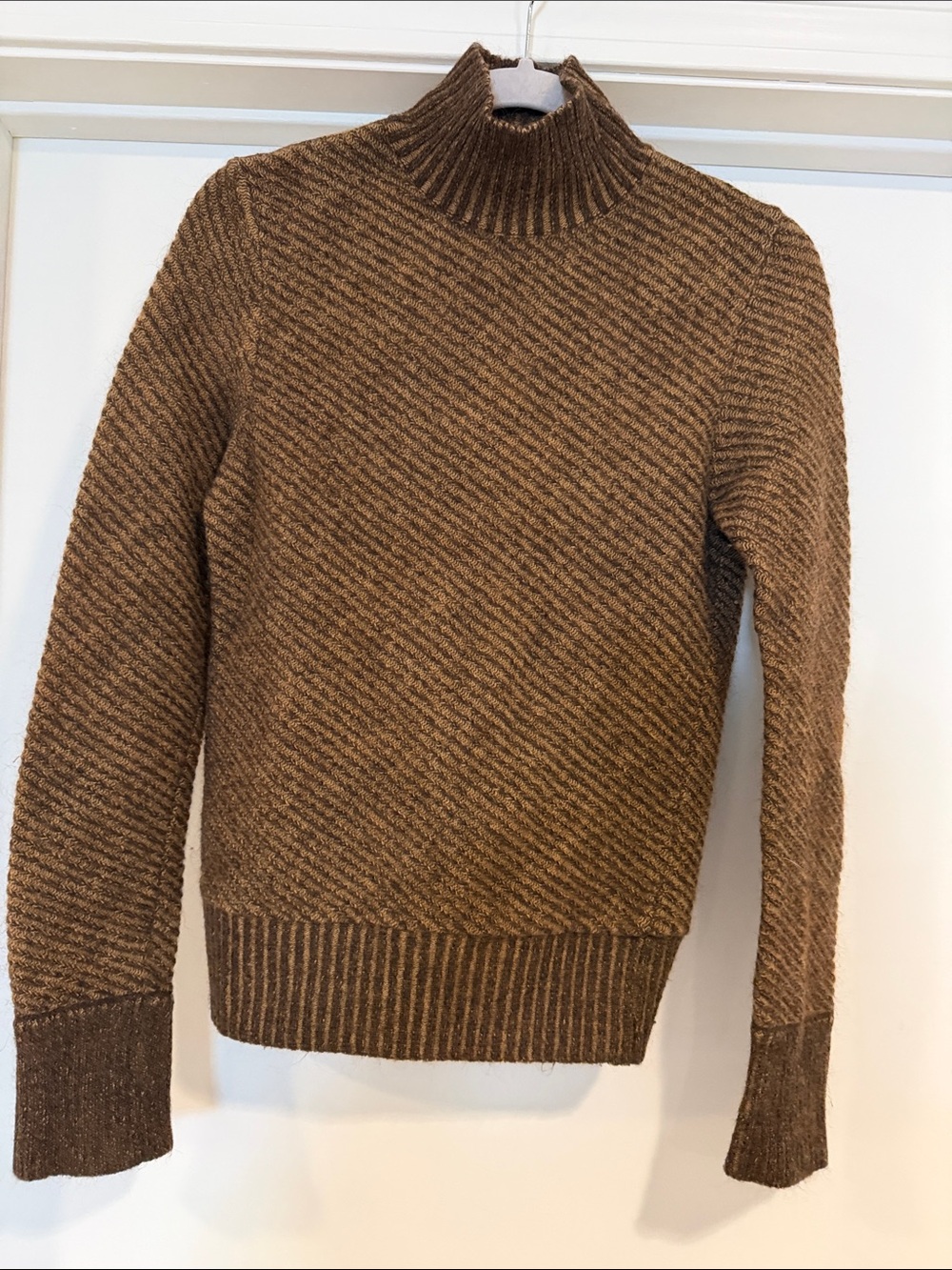 Women’s  Brown Ribbed Turtleneck Sweater